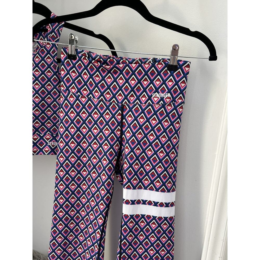 Stronger - Striking Flared Legging & Sport Bra Sweden Yoga wear XS - Picture 6 of 8